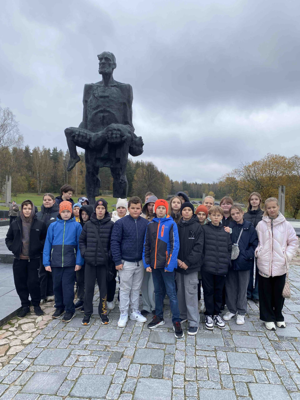 Государственный мемориальный комплекс Хатынь