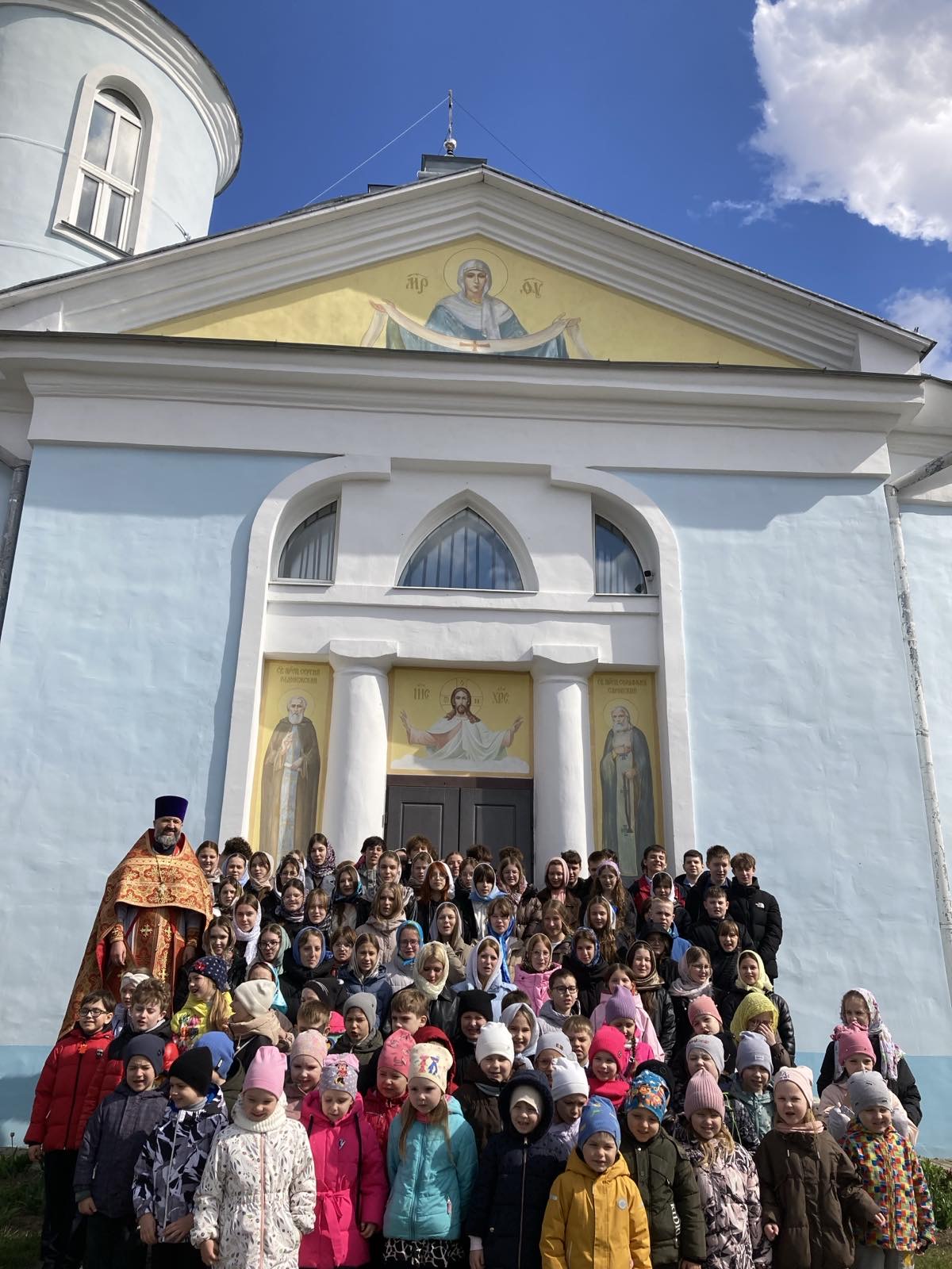 Учащиеся посетили Церковь Покрова Пресвятой Богородицы